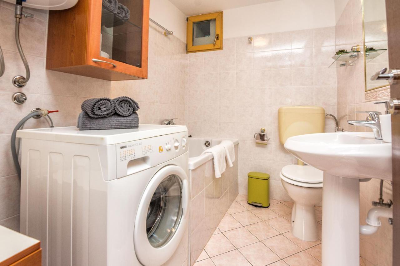 Guest House Marla Slivnica Екстер'єр фото