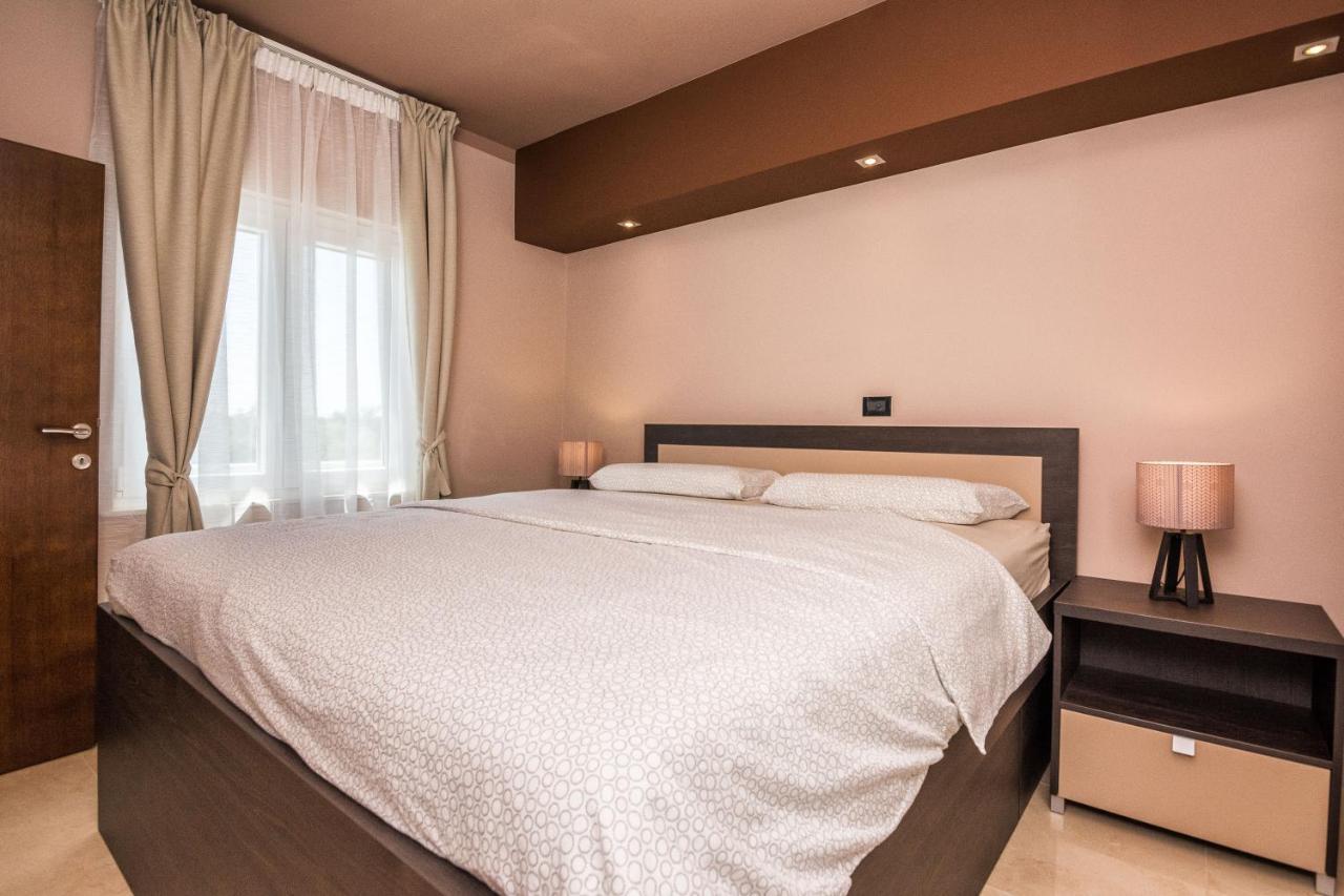 Guest House Marla Slivnica Екстер'єр фото