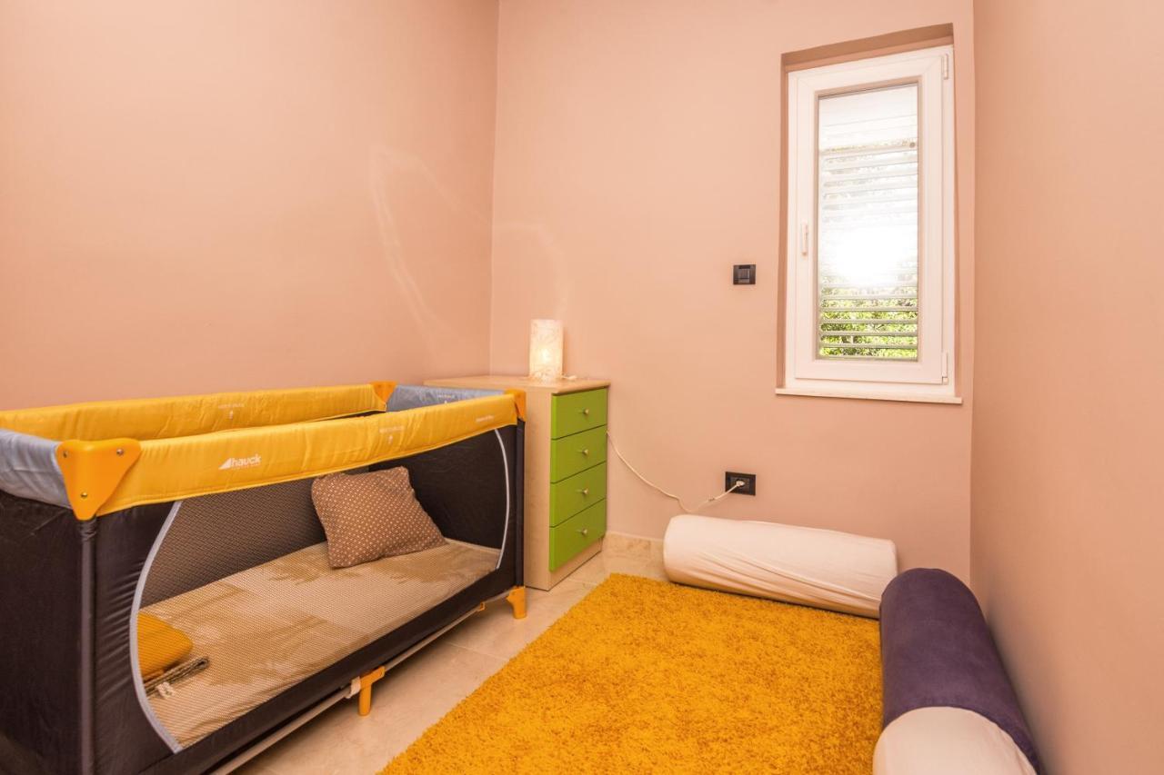 Guest House Marla Slivnica Екстер'єр фото